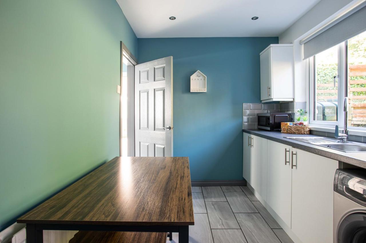 Fully Refurbished North Belfast Home Екстер'єр фото