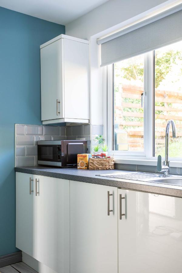 Fully Refurbished North Belfast Home Екстер'єр фото