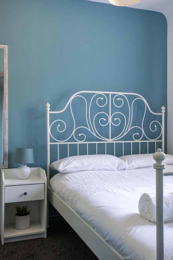 Fully Refurbished North Belfast Home Екстер'єр фото