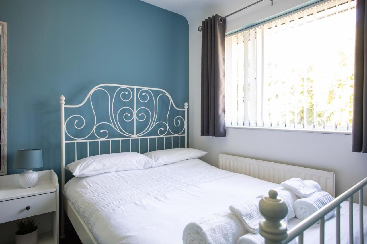 Fully Refurbished North Belfast Home Екстер'єр фото