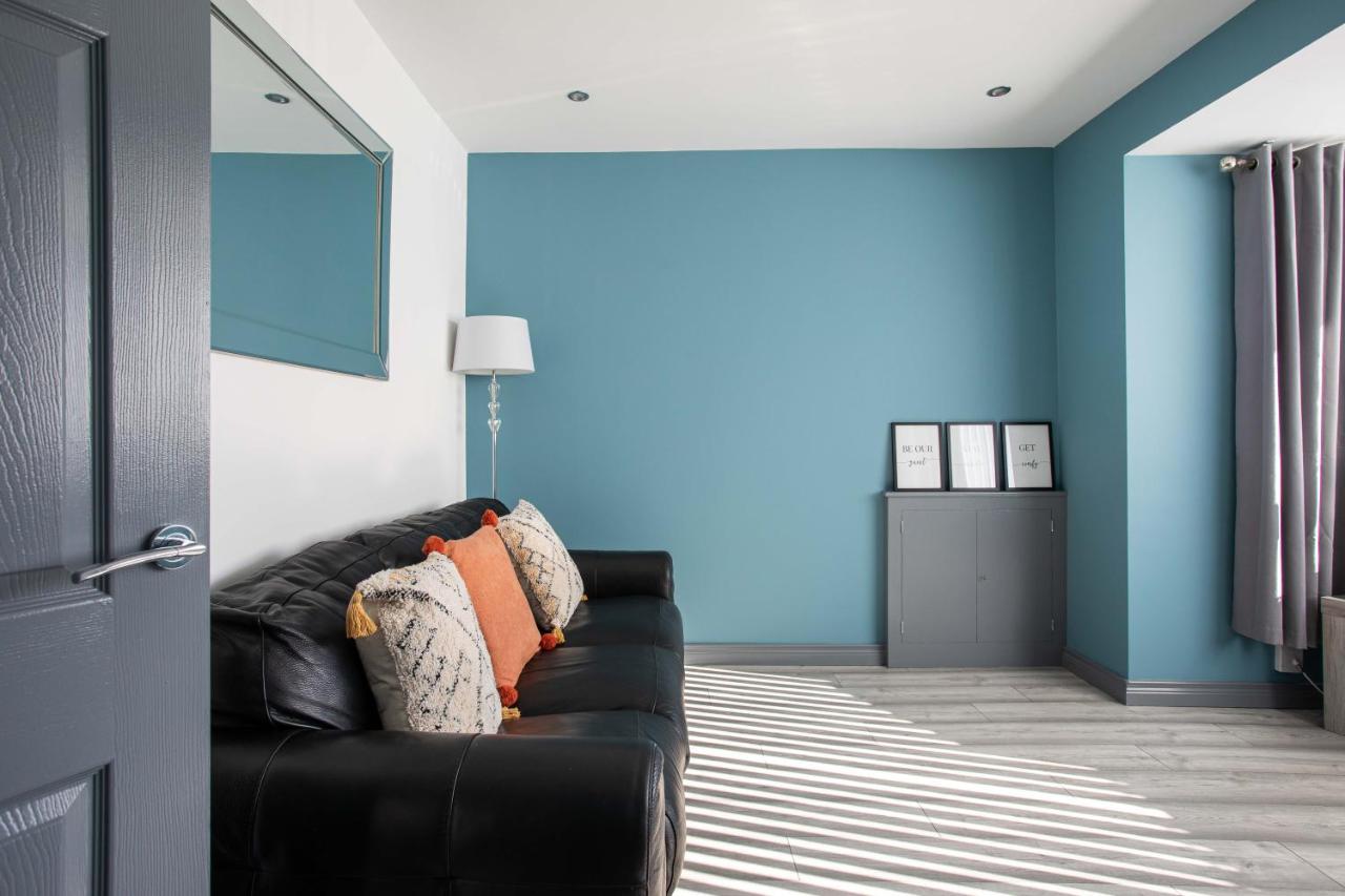 Fully Refurbished North Belfast Home Екстер'єр фото